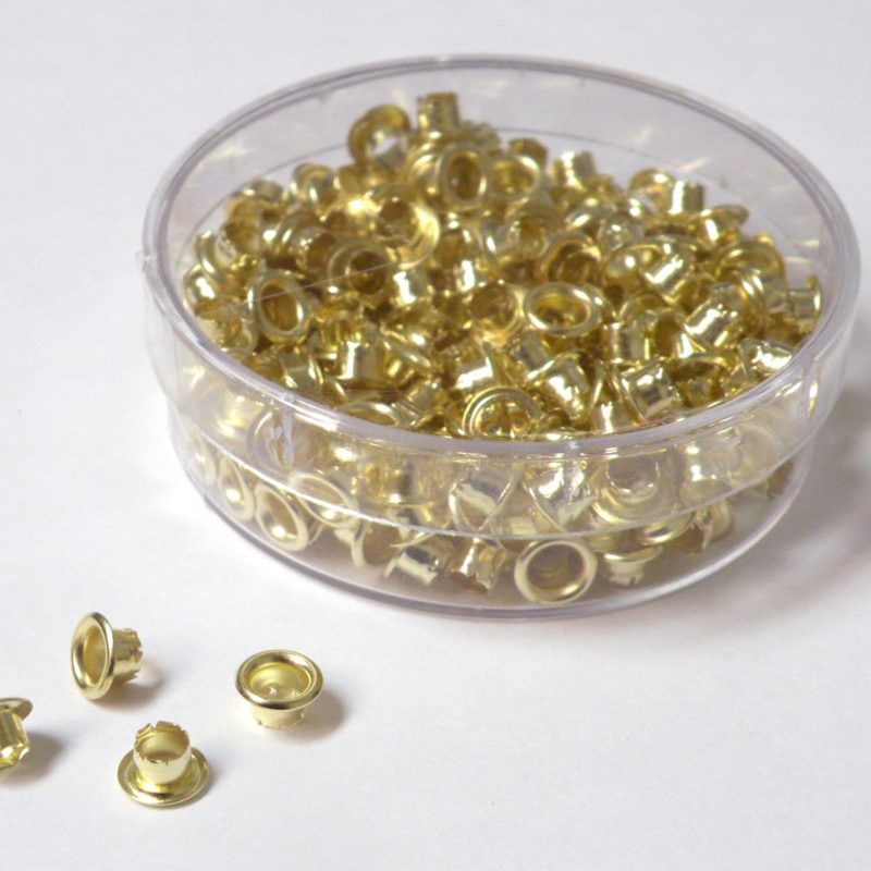 Akiles Eyelet Punch with Guide Filmsource